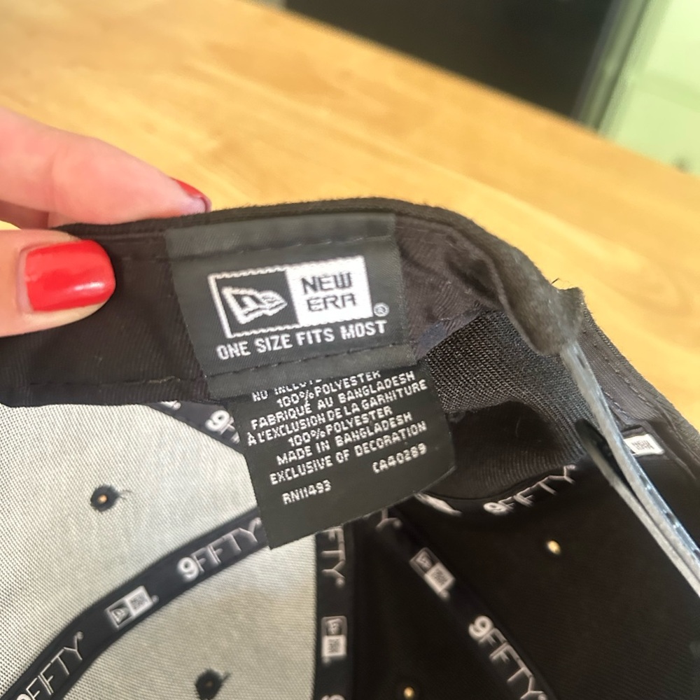 La Baseball Cap - image 4